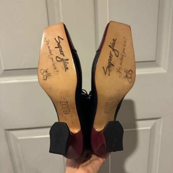 John Fluevog, Size 7.5, Floral - Picture 4 of 4